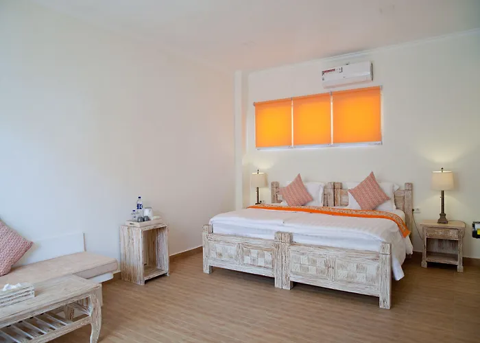 Bondalem Club Villa