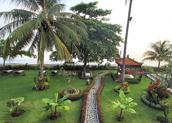 Villa Bondalem Club *